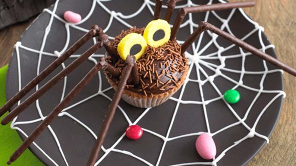 October half-term activities spider cake